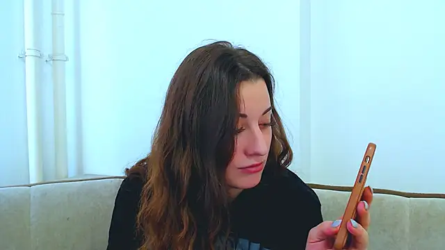 Helen Adams  online show from January 21, 2025, 8:52 am