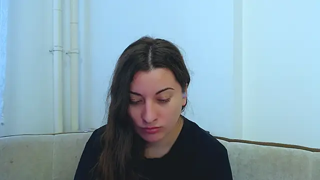 Helen Adams  online show from March 5, 2025, 8:21 am