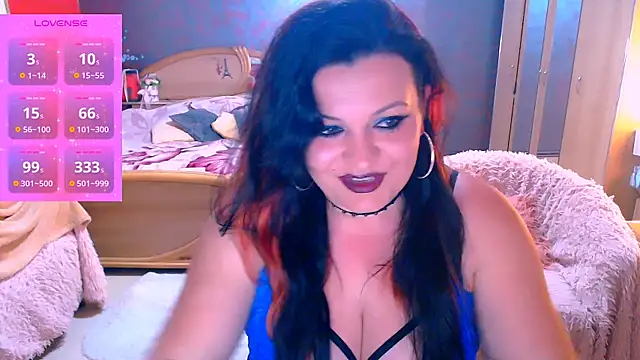 Ariellefoxy online show from May 5, 2026, 8:12 pm