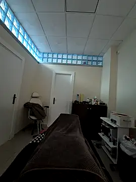 Snapshot of aubade246 chatting on December 5, 2025, 10:58 am aubade246 online show from December 5, 2025, 10:58 am