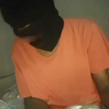 Gifttheskimaskboy online show from November 29, 2025, 8:09 pm