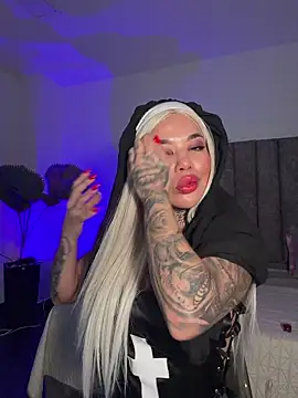 milaivanova online show from March 2, 2026, 8:10 am