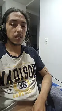 dirtytw0230 online show from March 9, 2026, 10:52 am