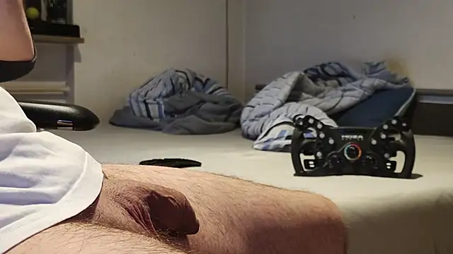 Snapshot of Alphapimmelchen chatting on April 14, 2026, 4:39 am Alphapimmelchen online show from April 14, 2026, 4:39 am