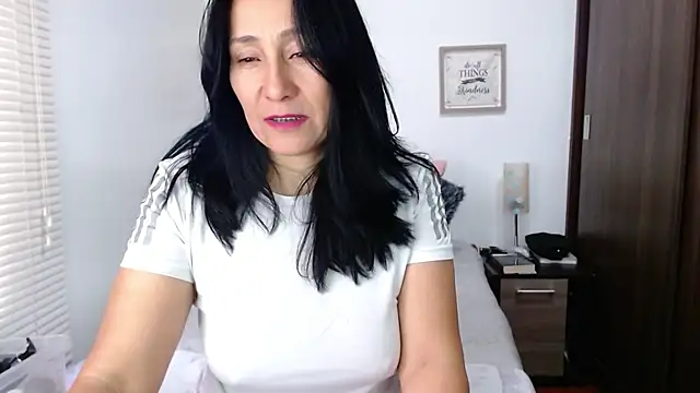 Snapshot of Maira_B chatting on February 6, 2026, 3:08 pm Maira B online show from February 6, 2026, 3:08 pm