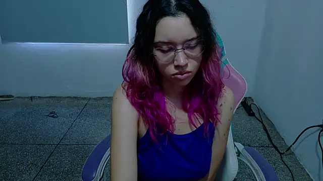 WandaDoll online show from January 16, 2026, 12:09 pm