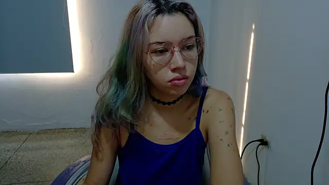 WandaDoll online show from March 28, 2026, 12:17 pm