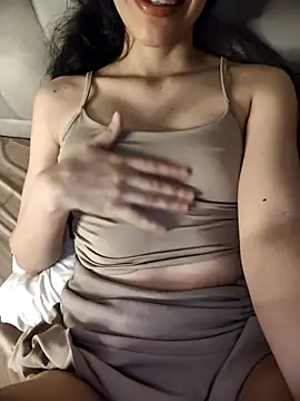 Pamwuw online show from November 30, 2025, 4:13 am