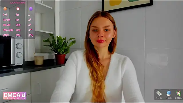 Molly sweetie online show from April 18, 2026, 6:27 am