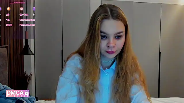 Molly sweetie online show from November 28, 2025, 7:19 am