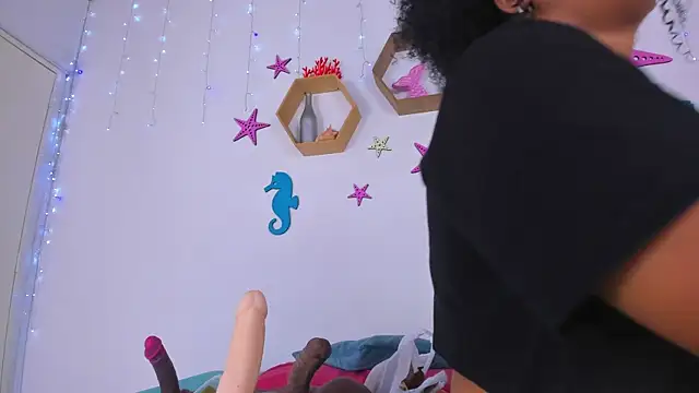 Tanissha curly online show from September 13, 2025, 11:32 am