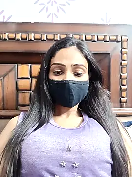 Snapshot of Yours-Bebo chatting on February 22, 2026, 4:30 pm Yours-Bebo online show from February 22, 2026, 4:30 pm