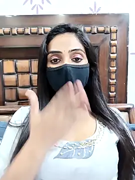 Snapshot of Yours-Bebo chatting on September 24, 2025, 11:28 am Yours-Bebo online show from September 24, 2025, 11:28 am