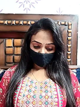 Snapshot of Yours-Bebo chatting on February 19, 2026, 9:28 am Yours-Bebo online show from February 19, 2026, 9:28 am