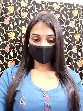 Snapshot of Yours-Bebo chatting on February 18, 2025, 9:43 am Yours-Bebo online show from February 18, 2025, 9:43 am