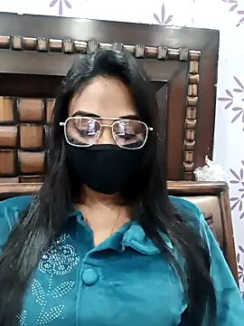 Snapshot of Yours-Bebo chatting on November 30, 2025, 11:33 am Yours-Bebo online show from November 30, 2025, 11:33 am