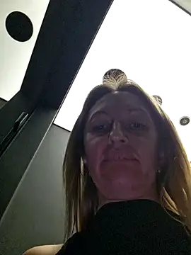 Snapshot of Miss____Mia_ chatting on January 7, 2026, 11:59 am Miss Mia online show from January 7, 2026, 11:59 am