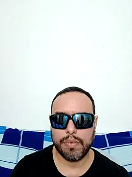 ElSunEagle online show from April 3, 2026, 1:56 am