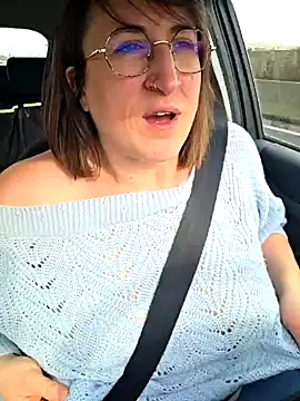 Snapshot of minierose chatting on February 16, 2026, 11:53 am minierose online show from February 16, 2026, 11:53 am