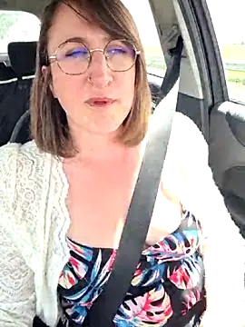 minierose online show from April 22, 2026, 12:34 pm