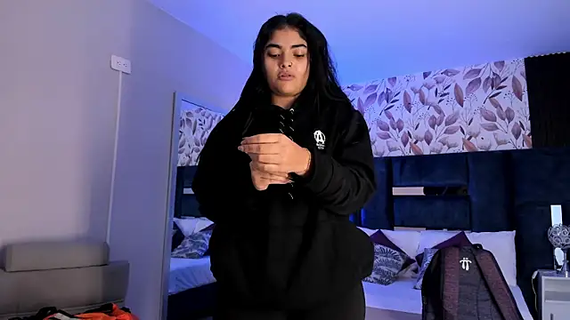 GiselOrtiz online show from March 26, 2026, 11:19 am