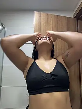 Snapshot of GiselOrtiz chatting on December 14, 2025, 10:54 am GiselOrtiz online show from December 14, 2025, 10:54 am