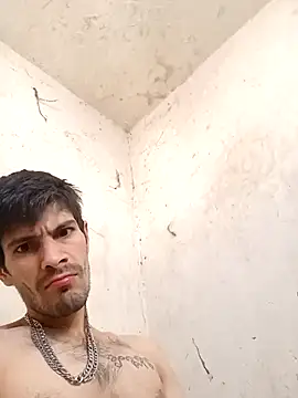 Snapshot of sexlockoxxx chatting on January 3, 2025, 8:32 pm sexlockoxxx online show from January 3, 2025, 8:32 pm