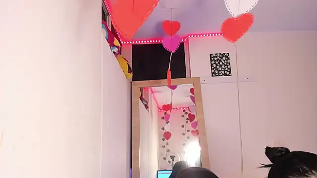 hellensexy online show from February 16, 2025, 10:11 pm