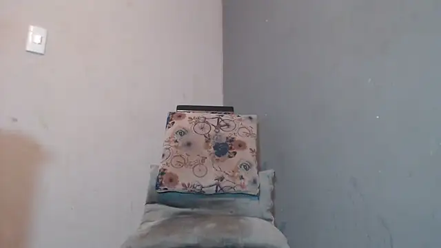 Amazing12inch online show from March 27, 2026, 12:30 am