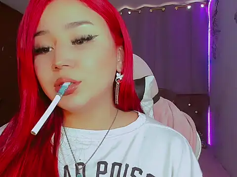 madisonx17 online show from November 27, 2025, 9:04 pm