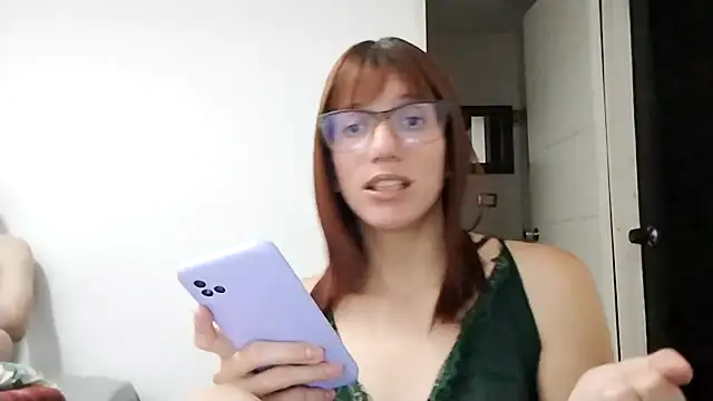 Luna-e-Franco1 online show from February 5, 2026, 12:28 am