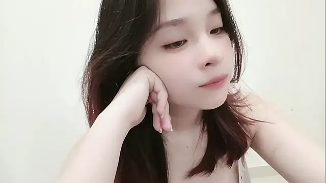 Snapshot of Milajinxi chatting on February 9, 2026, 1:03 am Milajinxi online show from February 9, 2026, 1:03 am