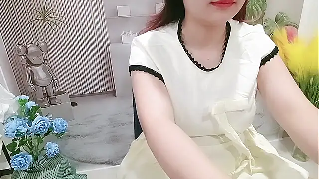 Snapshot of Milajinxi chatting on October 16, 2025, 12:52 am Milajinxi online show from October 16, 2025, 12:52 am