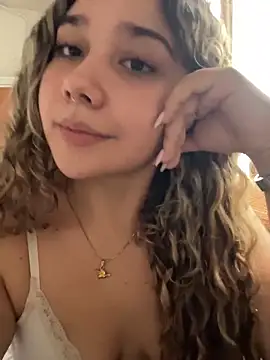 Cherryyquen online show from November 9, 2025, 5:17 pm