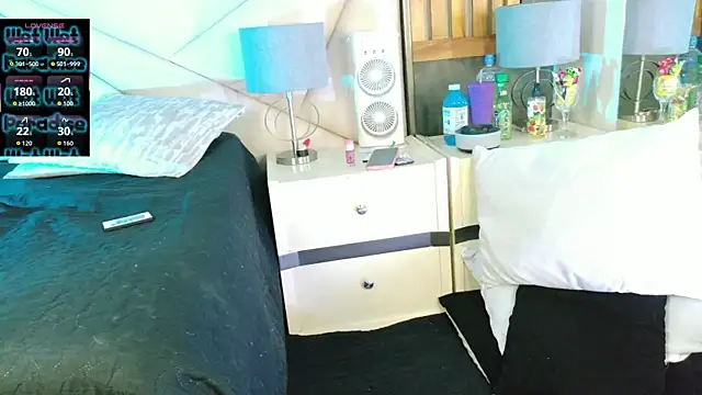 LilyyBigAss online show from September 26, 2025, 11:50 am