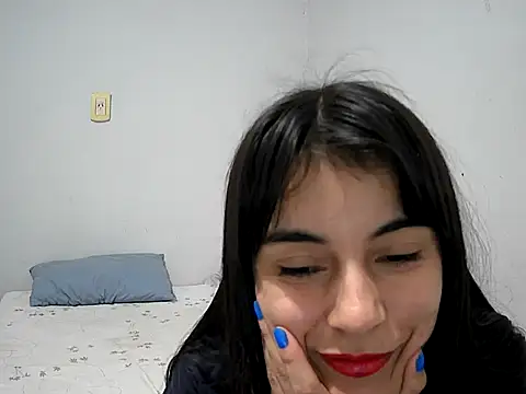 Snapshot of melodybar27 chatting on January 19, 2025, 10:39 am melodybar27 online show from January 19, 2025, 10:39 am