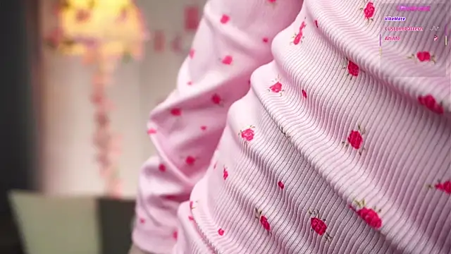 Snapshot of AmiLewis chatting on February 15, 2026, 1:06 am AmiLewis online show from February 15, 2026, 1:06 am