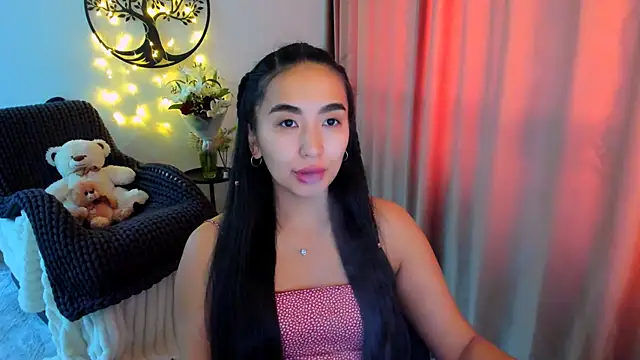 worldofkim online show from February 23, 2026, 4:47 am