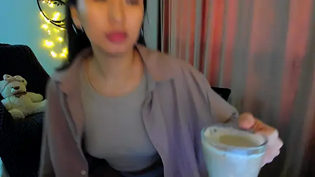 worldofkim online show from February 7, 2026, 9:50 am