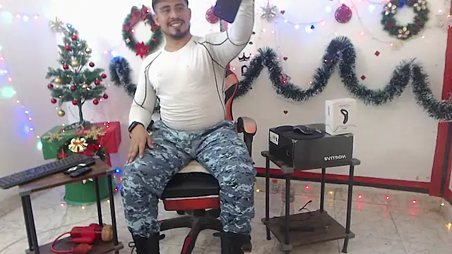 KalethBigDick online show from December 20, 2025, 11:40 pm