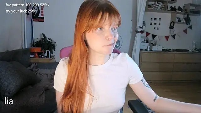 lil lia online show from May 22, 2026, 11:25 pm
