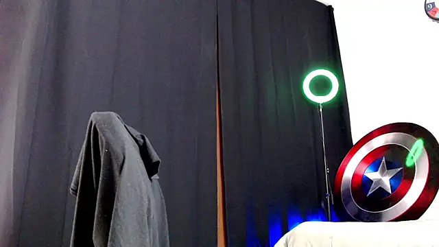 Antonywebb94 online show from January 10, 2026, 3:24 am