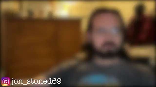 Snapshot of Seraph_De_La_Luna chatting on April 4, 2026, 2:18 am Seraph De La Luna online show from April 4, 2026, 2:18 am