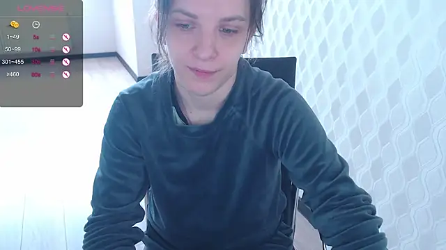 Snapshot of LisaHeart chatting on October 24, 2025, 10:47 am LisaHeart online show from October 24, 2025, 10:47 am