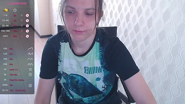 LisaHeart online show from March 15, 2026, 2:35 pm