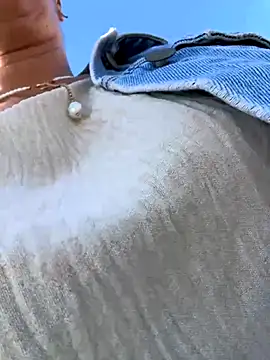 eveangelll online show from September 18, 2025, 7:00 am