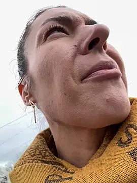 eveangelll online show from March 14, 2025, 8:10 am