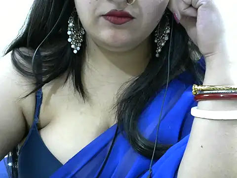 Snapshot of Shruti_139 chatting on January 17, 2026, 7:28 pm Shruti 139 online show from January 17, 2026, 7:28 pm