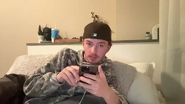 Snapshot of younghungginger chatting on December 3, 2024, 2:09 am younghungginger online show from December 3, 2024, 2:09 am