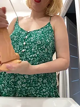 Yourdirtybitch online show from February 27, 2025, 5:29 am